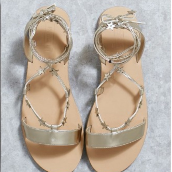 NWT gold Mini Stars Tie Up Sandals - Picture 2 of 5